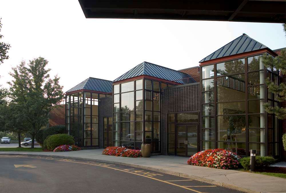 The Saratoga Hilton Hotel Saratoga Springs Exterior photo